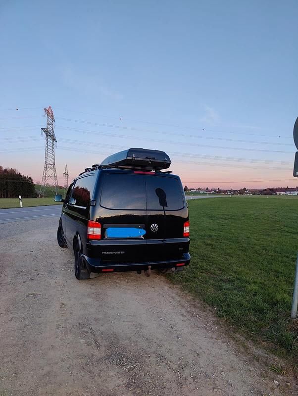 Gebraucht VW Transporter 102 PS (75 kW) 2011 Schwarz Van