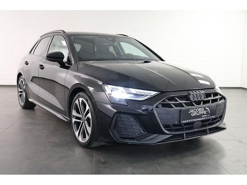 Gebraucht Audi A3 S-Line 150 PS (110 kW) 2024 Schwarz Limousine