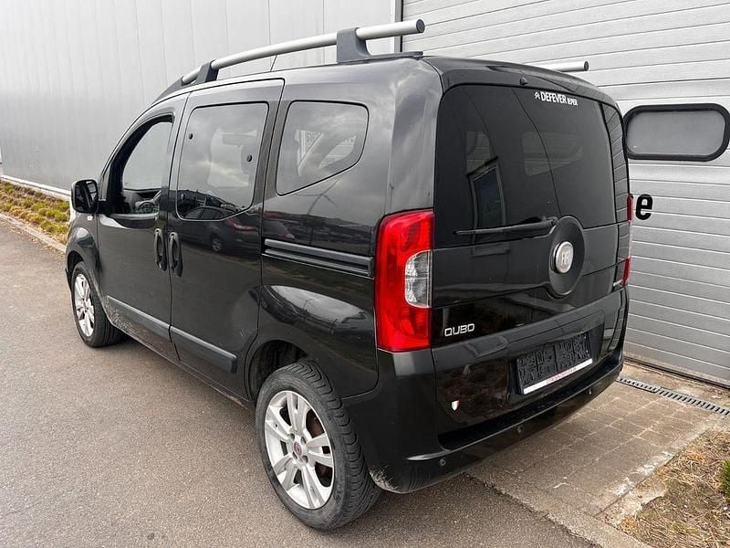Gebraucht Fiat Qubo Active 75 PS (55 kW) 2011 Grau Van / Kleinbus