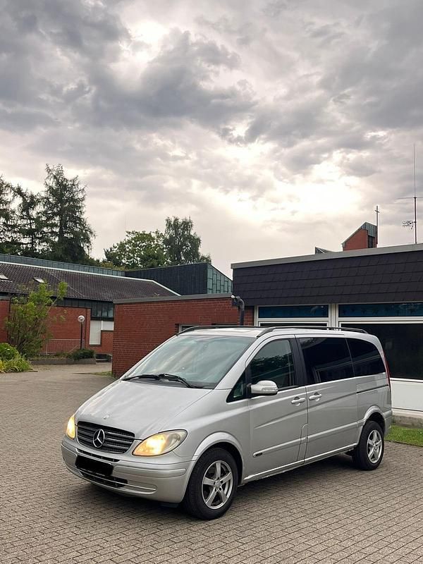 Gebraucht 2004 Mercedes Viano Van / Kleinbus | 4.899 € - Bild 1/4