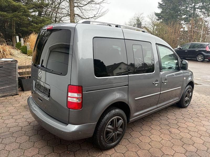 Gebraucht VW Caddy Cup 102 PS (75 kW) 2014 Grau Van / Kleinbus