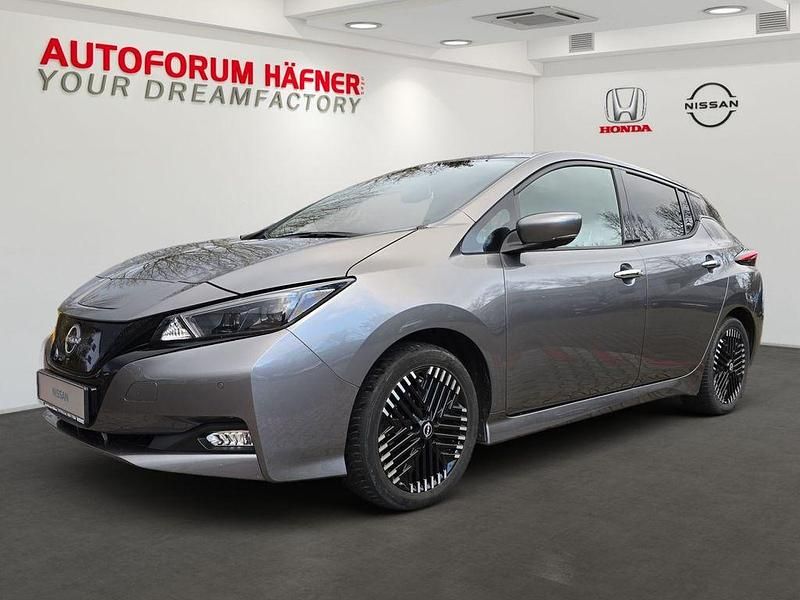 Grau Gebraucht 2022 Nissan Leaf 360º Kleinwagen | 16.990 € (Etwas zu teuer) - Bild 1/4