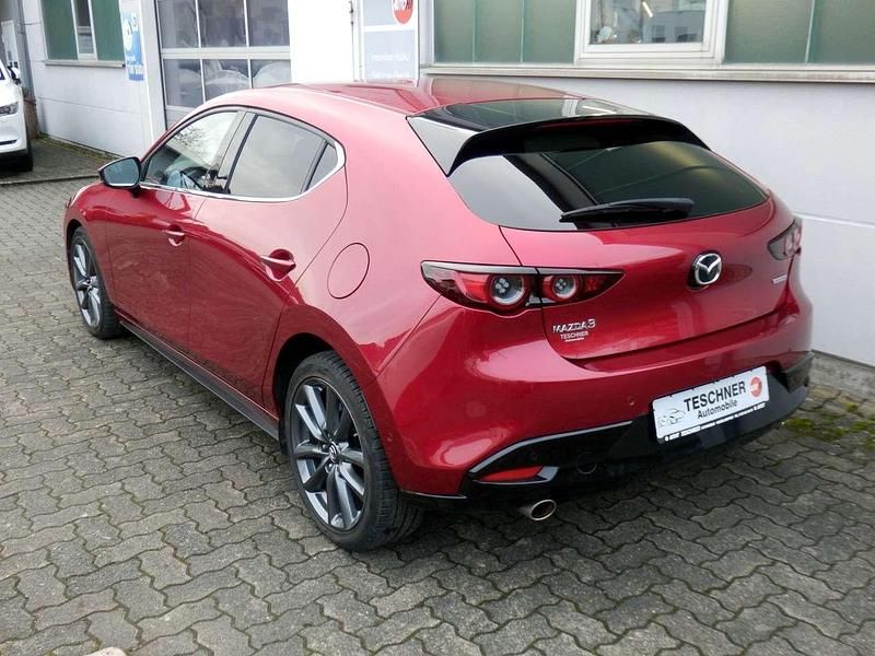 Gebraucht Mazda 3 Selection 122 PS (89 kW) 2019 Soul red crystal Limousine