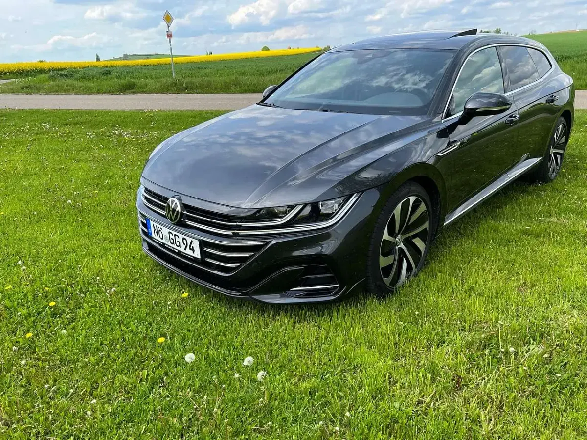Gebraucht VW Arteon R-line 200 PS (147 kW) 2022 Grau Kombi