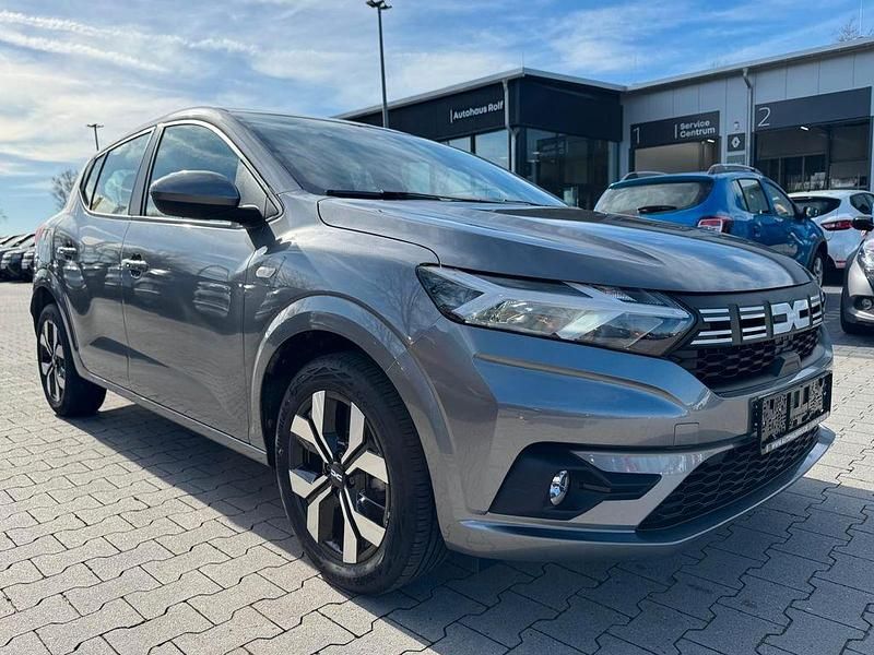 Gebraucht Dacia Sandero Expression 91 PS (66 kW) 2025 Grau Limousine