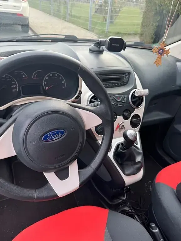Gebraucht Ford Ka Trend 69 PS (50 kW) 2009 Rot Kleinwagen