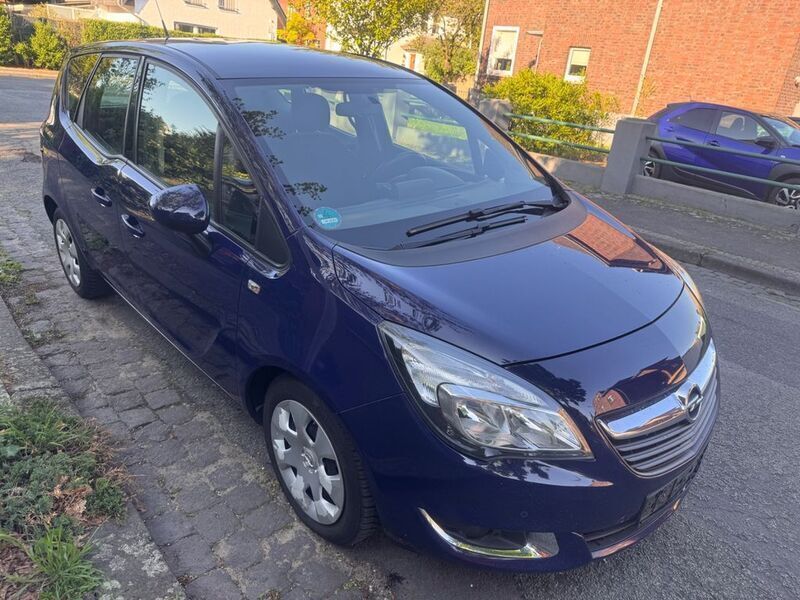 Blau Gebraucht 2015 Opel Meriva Edition Van / Kleinbus | 4.490 € (Guter Preis) - Bild 1/4