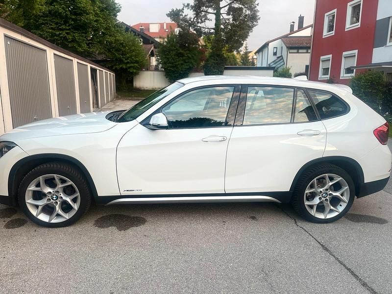 Gebraucht BMW X1 184 PS (135 kW) 2013 Weiß SUV