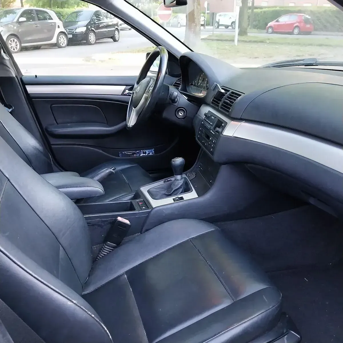 Gebraucht BMW 320 Performance 170 PS (125 kW) 2003 Schwarz Limousine