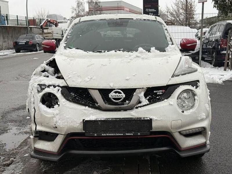 Weiss Gebraucht 2017 Nissan Juke SUV | 8.900 € (Guter Preis) - Bild 1/4