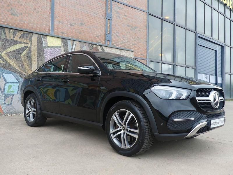 Schwarz Gebraucht 2021 Mercedes GLE350 Coupé | 47.890 € - Bild 1/4