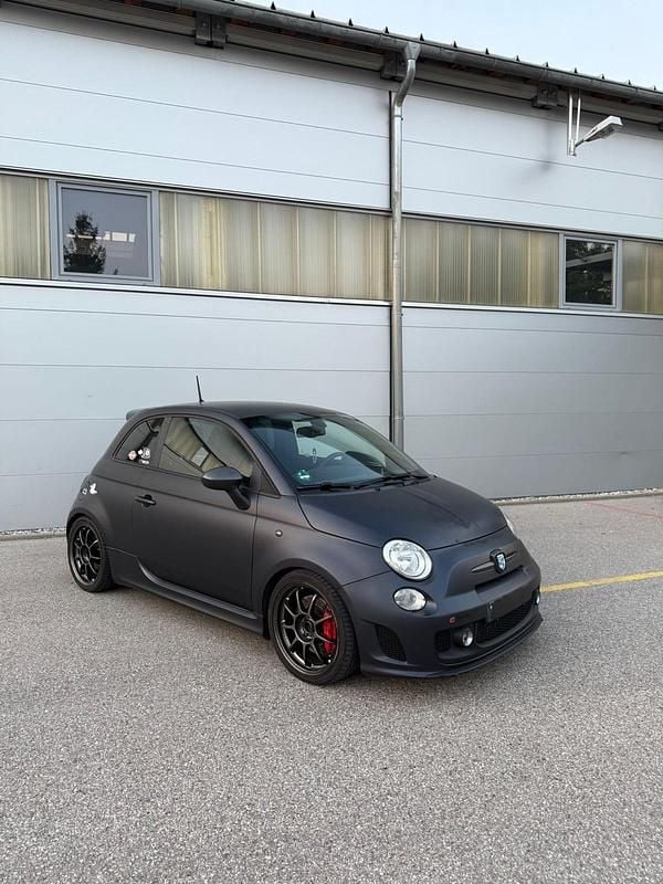 Grau Gebraucht 2015 Abarth 500 Kleinwagen | 11.990 € (Guter Preis) - Bild 1/4