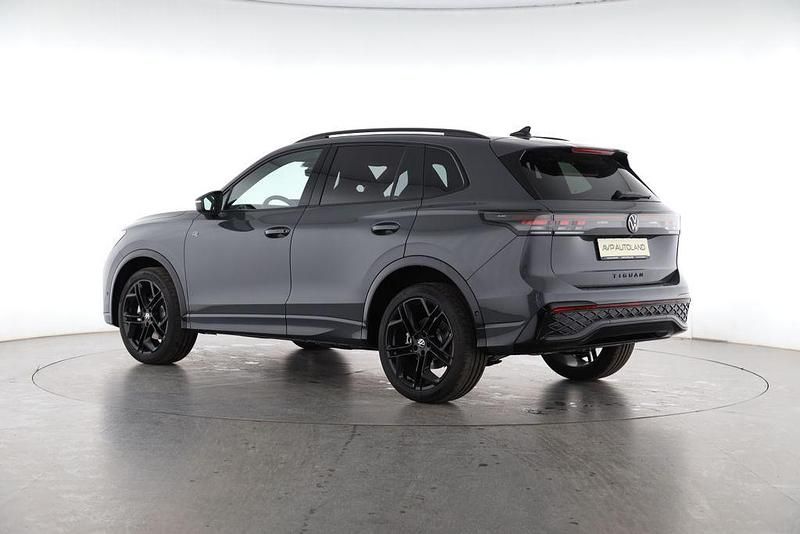 Gebraucht VW Tiguan Style 265 PS (194 kW) 2025 Delfingrau SUV