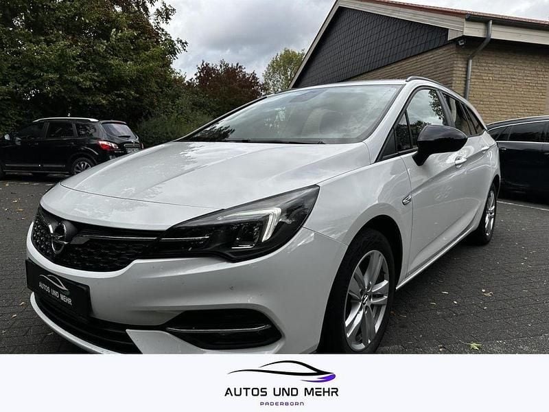 Weiß Gebraucht 2021 Opel Astra Edition Kombi | 9.599 € (Guter Preis) - Bild 1/4