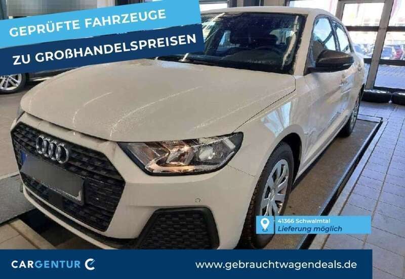 Cortinaweiss Gebraucht 2022 Audi A1 Sportback Basis Kleinwagen | 16.690 € (Superpreis) - Bild 1/2