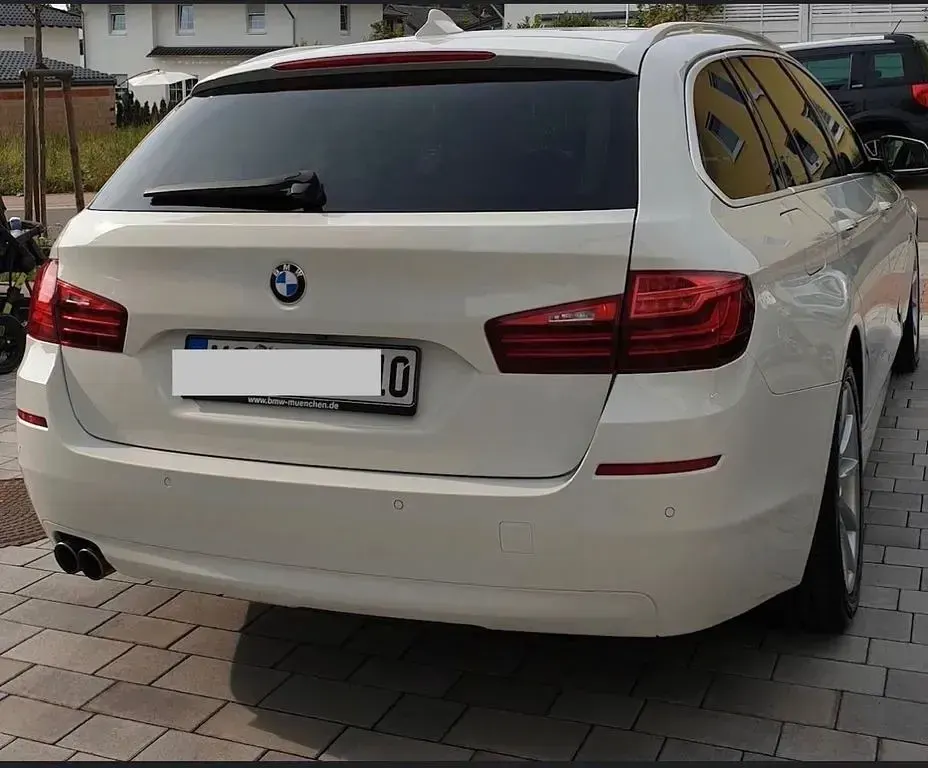 Gebraucht BMW 520 184 PS (135 kW) 2014 Weiß Kombi