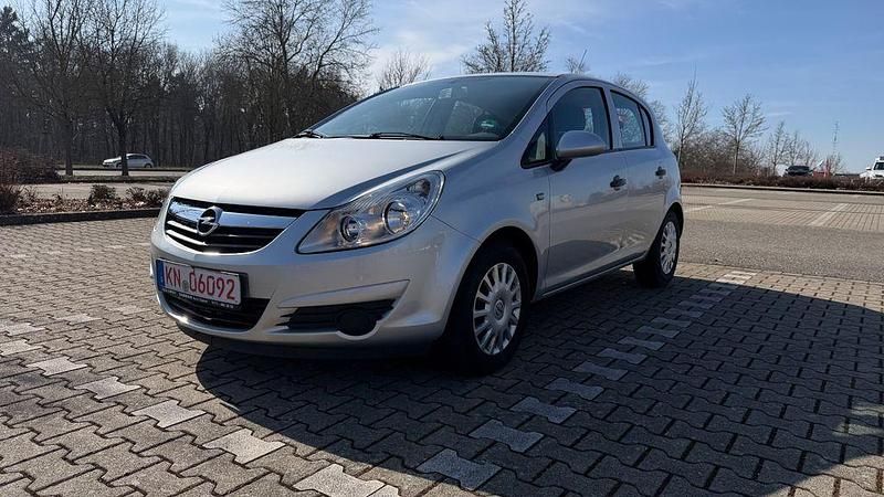 Gebraucht Opel Corsa Selection 86 PS (63 kW) 2010 Silber Kleinwagen
