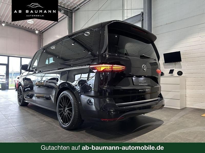 Gebraucht VW Multivan Style 204 PS (150 kW) 2022 Schwarz Van