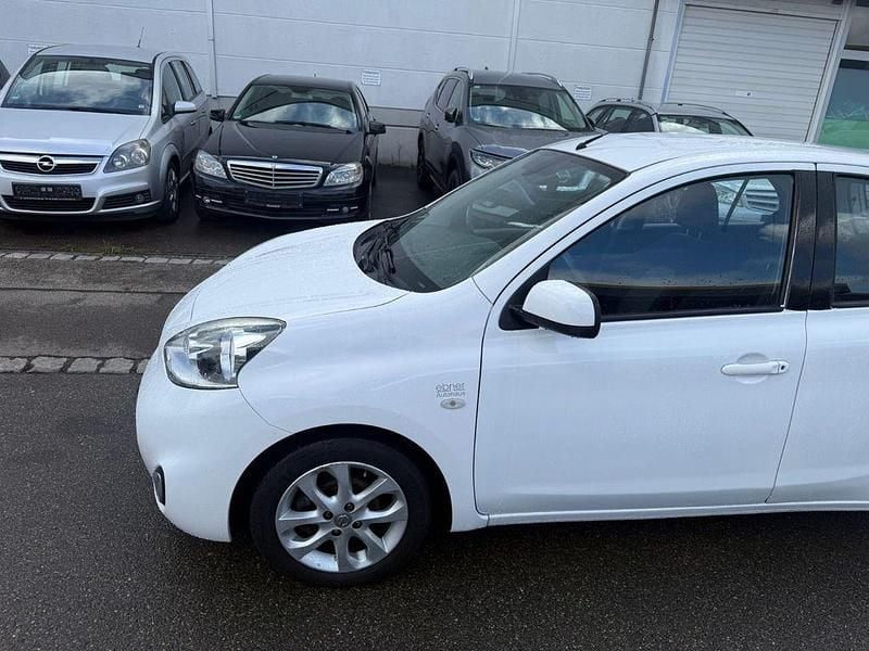Gebraucht Nissan Micra Acenta 80 PS (58 kW) 2015 Weiß Kleinwagen