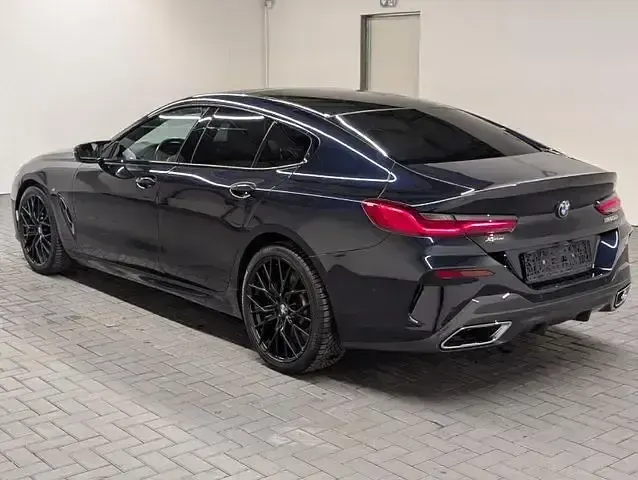 Używany BMW M850 Performance 530 KM (389 kW) 2024 Szary Coupe