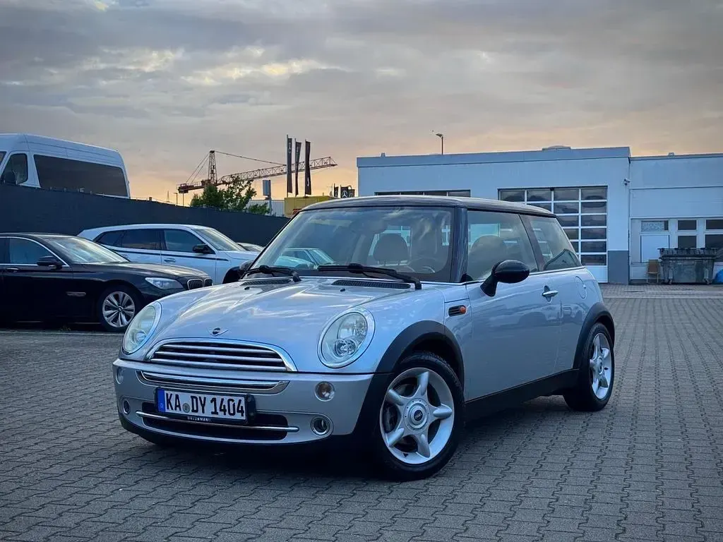 Occasion Mini Cooper 116 PK (85 kW) 2004 Zilver Hatchback