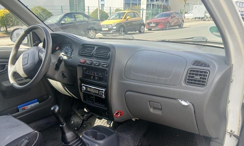 Gebraucht Suzuki Alto 60 PS (44 kW) 2005 Weiß Kleinwagen