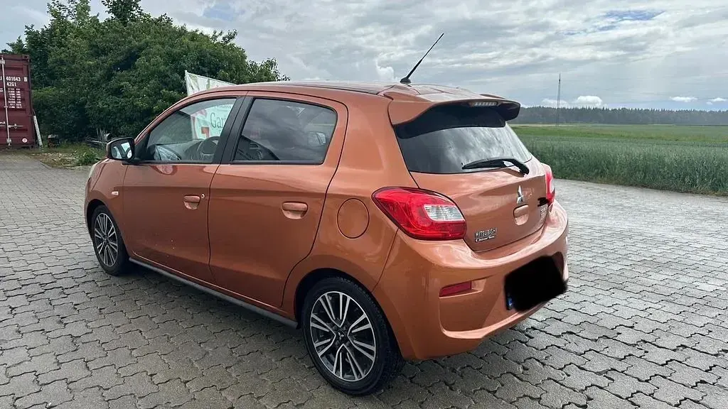 Gebraucht Mitsubishi Space Star Edition 80 PS (58 kW) 2018 Orange Kleinwagen