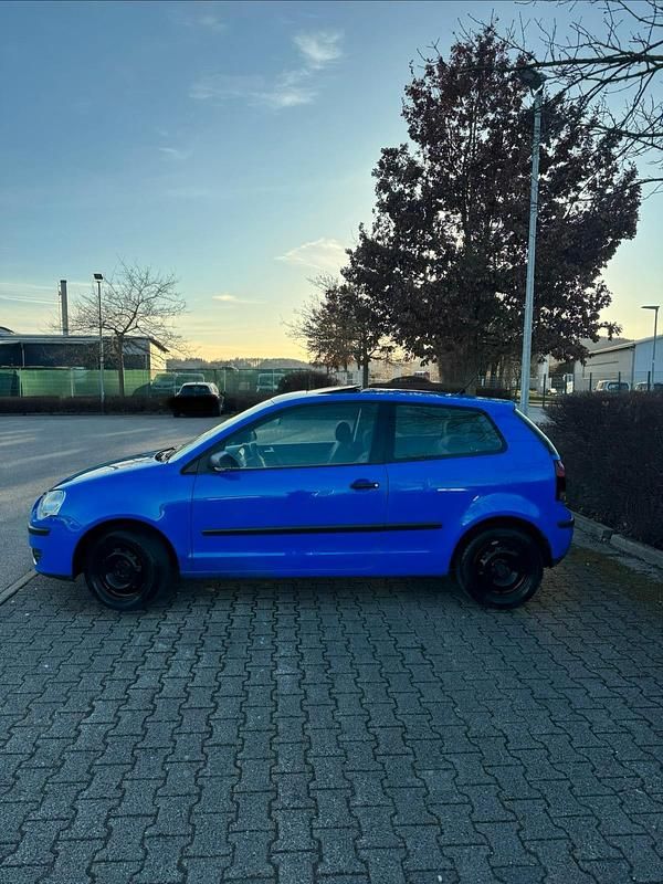 Gebraucht VW Polo 55 PS (40 kW) 2005 Blau Kleinwagen
