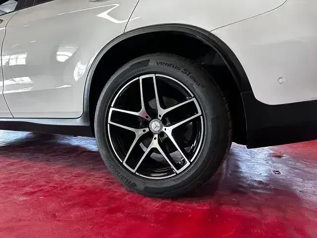 Gebraucht Mercedes GLC300 AMG line 2019 Andere SUV
