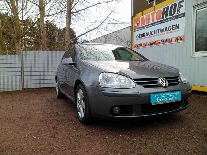 Grau Gebraucht 2008 VW Golf United Limousine | 3.650 € (Etwas zu teuer) - Bild 1/4