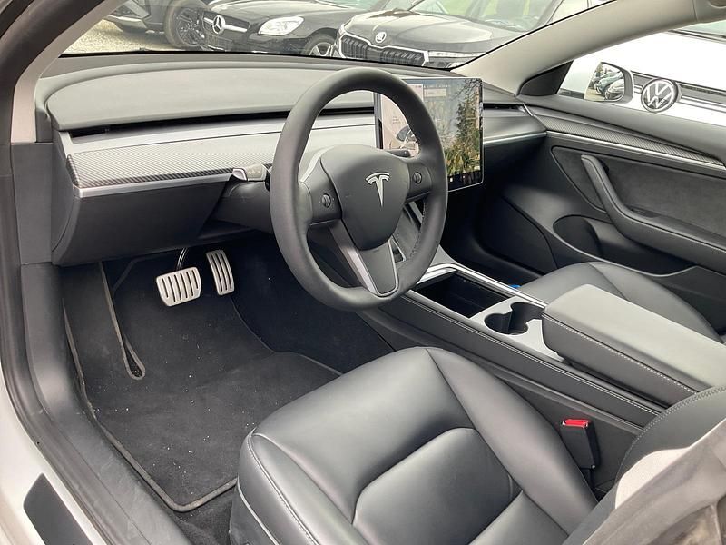 Gebraucht Tesla Model 3 Performance 377 kW (513 PS) 2021 Pearl white multicoat Limousine