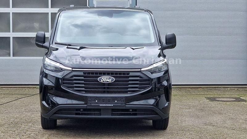 Neu Ford Transit Custom Trend 136 PS (100 kW) 2025 Schwarz Van / Kleinbus