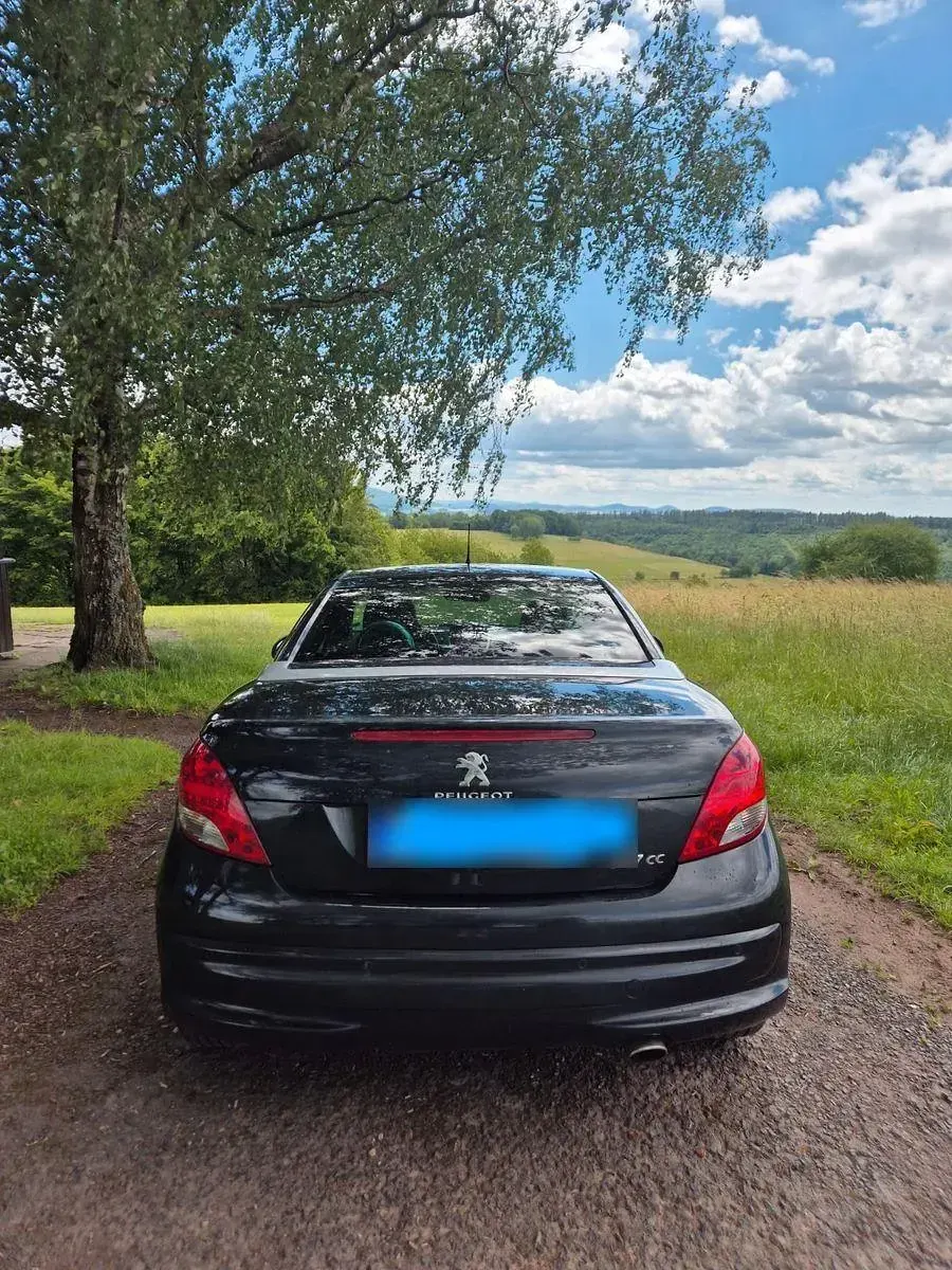 Gebraucht Peugeot 207 CC Roland Garros 111 PS (81 kW) 2013 Schwarz Cabrio
