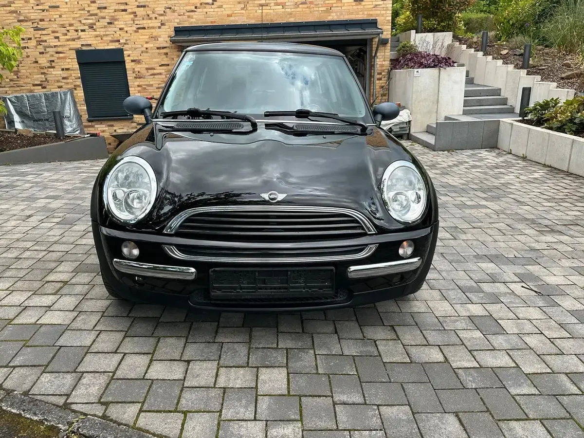 Occasion Mini Cooper 90 PK (66 kW) 2003 Zwart Hatchback