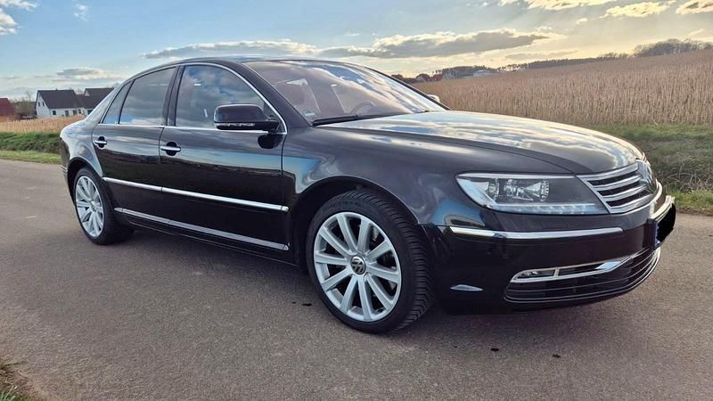 Gebraucht VW Phaeton 239 PS (175 kW) 2011 Schwarz Limousine