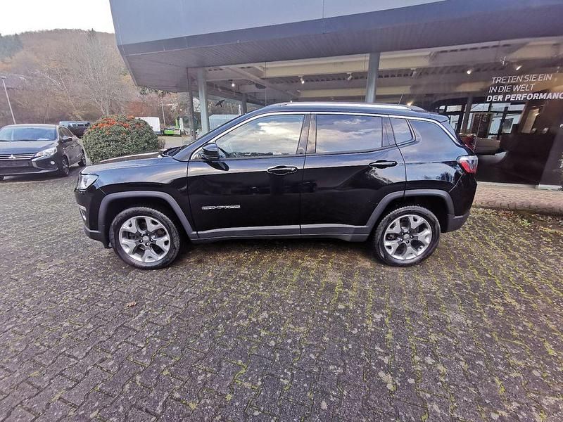 Gebraucht Jeep Compass Limited 170 PS (125 kW) 2020 Schwarz SUV