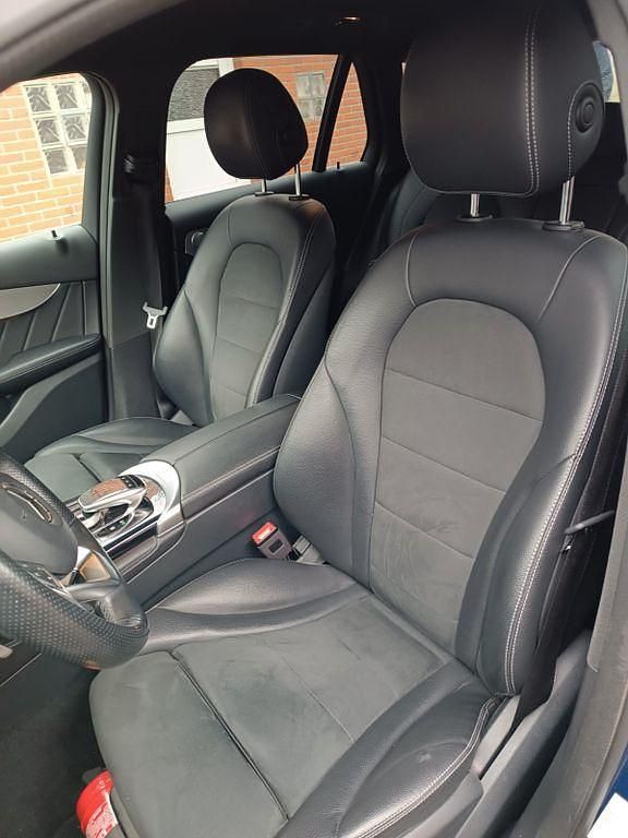 Gebraucht Mercedes GLC250 204 PS (150 kW) 2018 Blau SUV