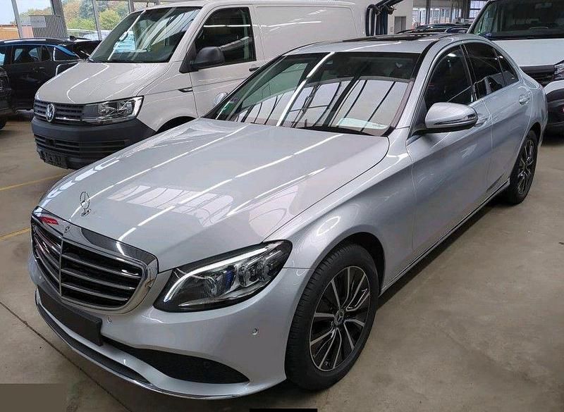 Silber Gebraucht 2020 Mercedes C200 Exclusive Limousine | 29.990 € (Teuer) - Bild 1/4