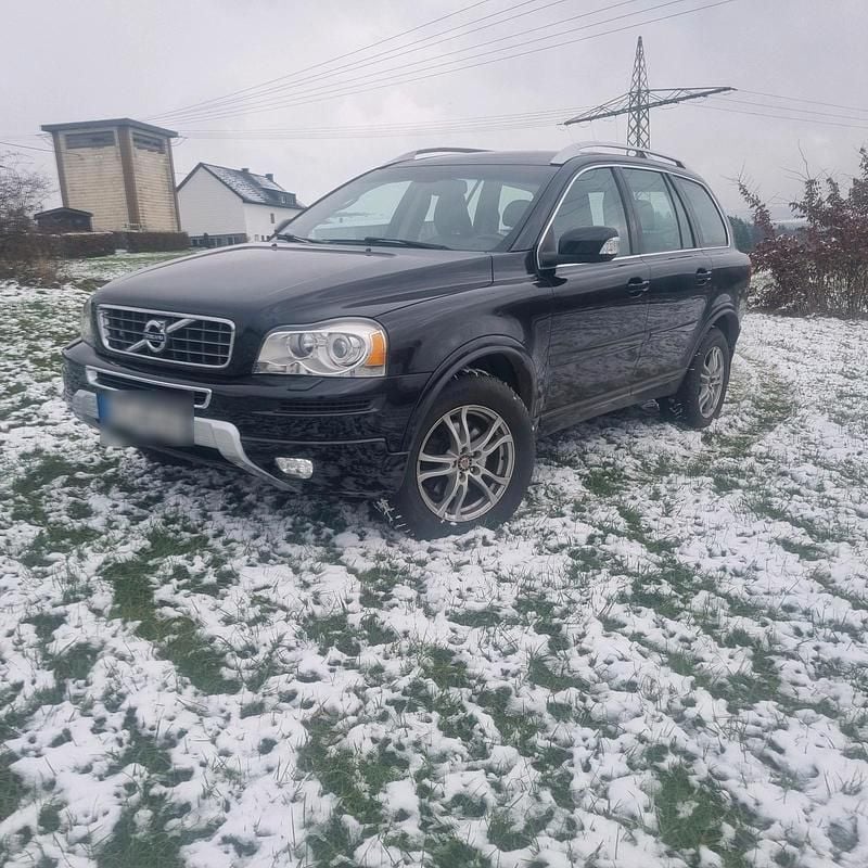 Schwarz Gebraucht 2013 Volvo XC90 SUV | 15.000 € (Etwas zu teuer) - Bild 1/4