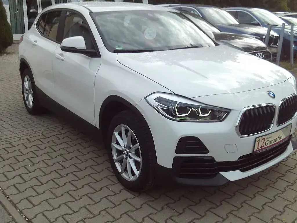 Używany BMW X2 Advantage 231 KM (169 kW) 2023 Biały SUV
