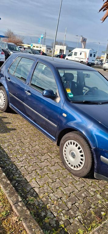 Gebraucht VW Golf Cabriolet Classicline 75 PS (55 kW) 1999 Blau Cabrio