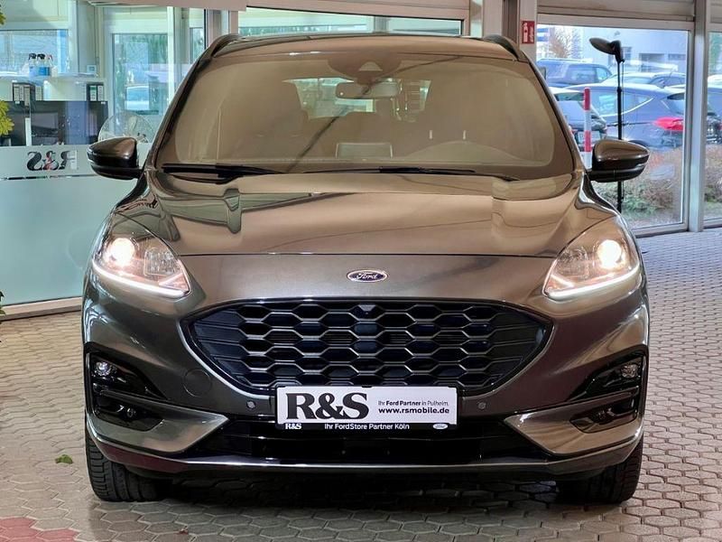 Gebraucht Ford Kuga ST-Line 152 PS (111 kW) 2023 Metallic) (grau SUV