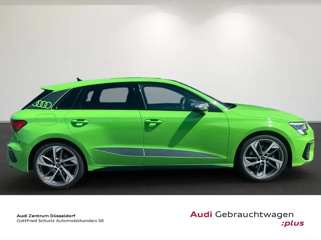 Gebraucht Audi S3 Ambiente 310 PS (228 kW) 2023 Schwarz Limousine