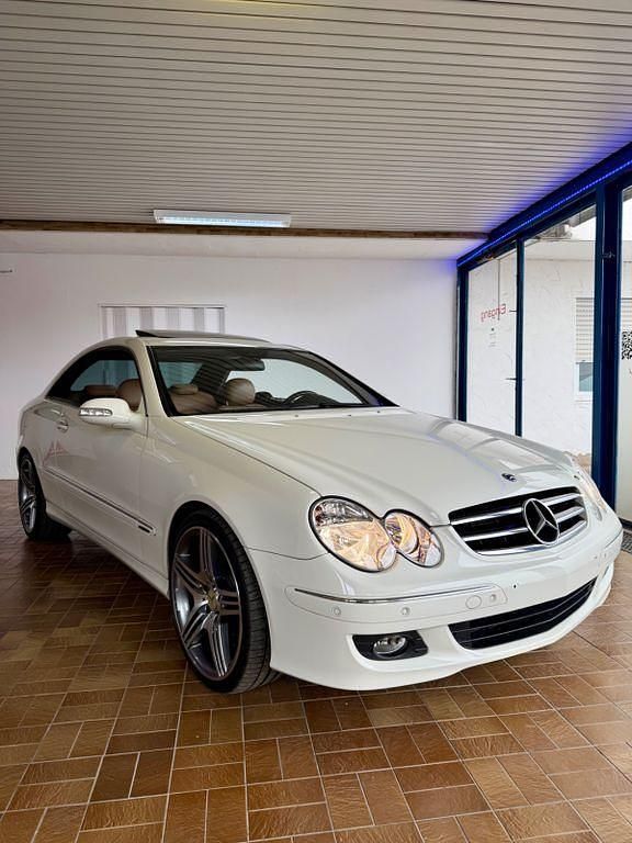 Gebraucht Mercedes CLK200 Avantgarde 184 PS (135 kW) 2007 Weiß Coupé