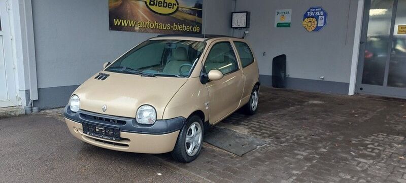 Gold Gebraucht 2003 Renault Twingo Authentique Kleinwagen | 2.200 € (Etwas zu teuer) - Bild 1/4
