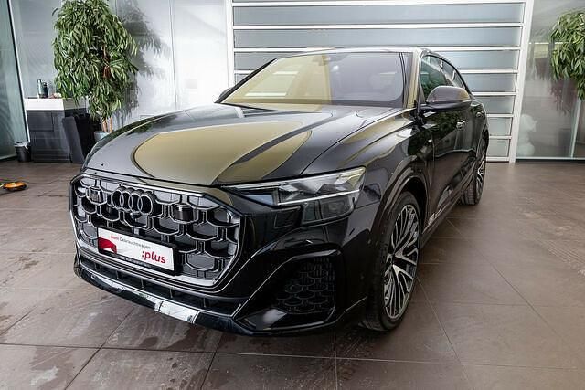 Gebraucht Audi Q8 Ambiente 489 PS (359 kW) 2025 Mythosschwarz metallic SUV