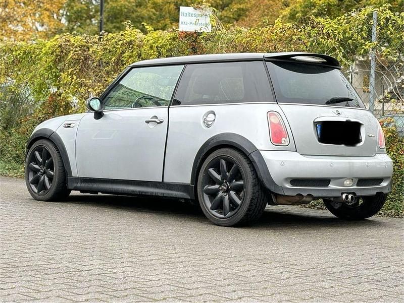 Gebraucht Mini Cooper S 217 PS (159 kW) 2003 Silber Kleinwagen