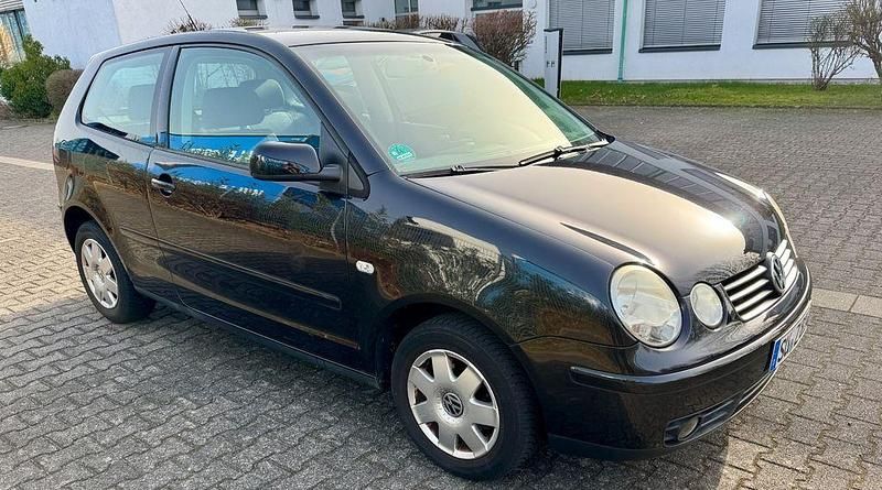 Gebraucht VW Polo Basis 75 PS (55 kW) 2003 Schwarz Limousine