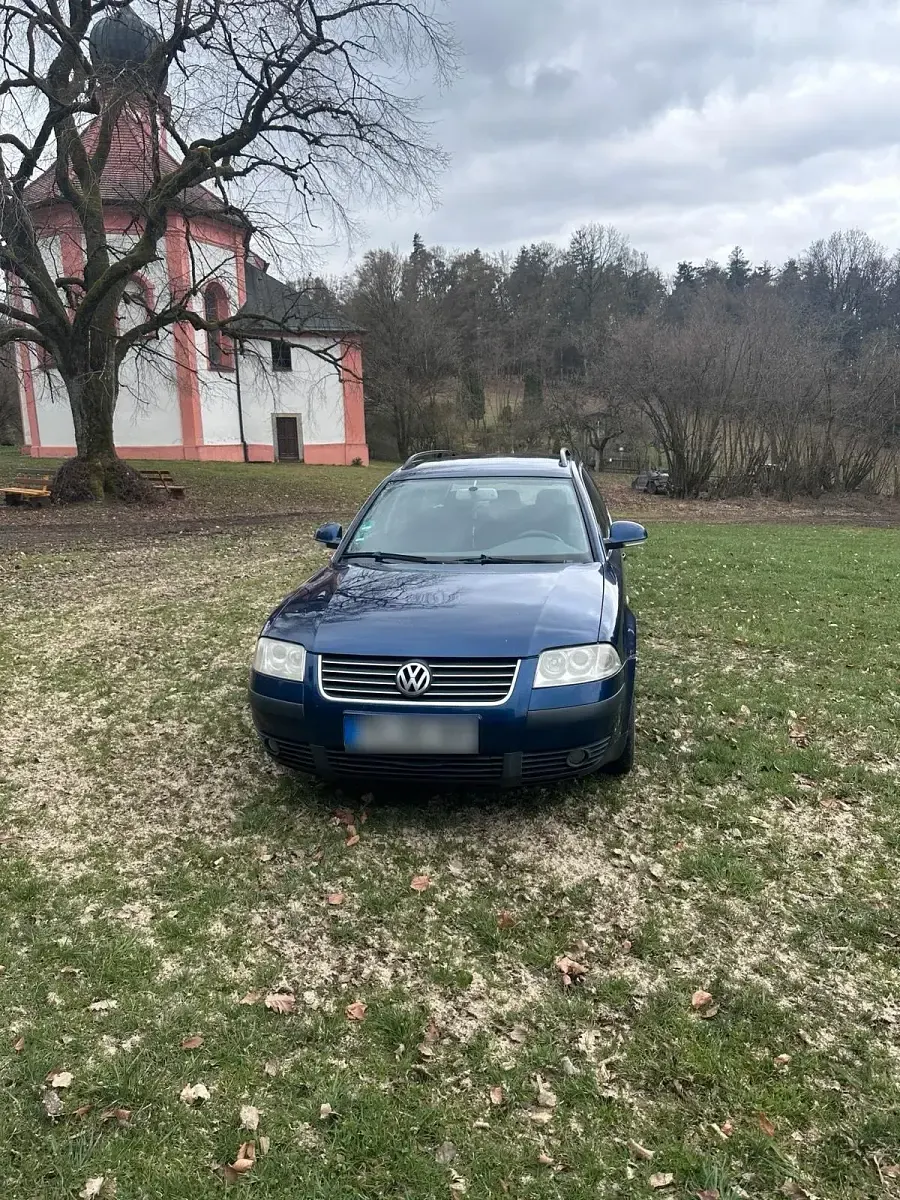 Second-hand VW Passat 102 CP (75 kW) 2004 Albastru Break