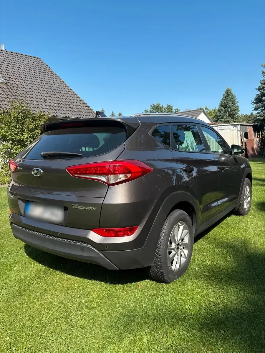 Gebraucht Hyundai Tucson 132 PS (97 kW) 2018 Braun SUV